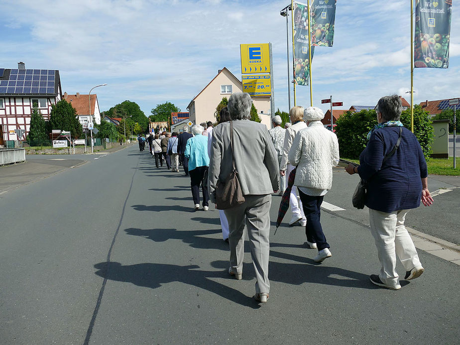 Bittprozession am Pfingstmontag (Foto: Karl-Franz Thiede)